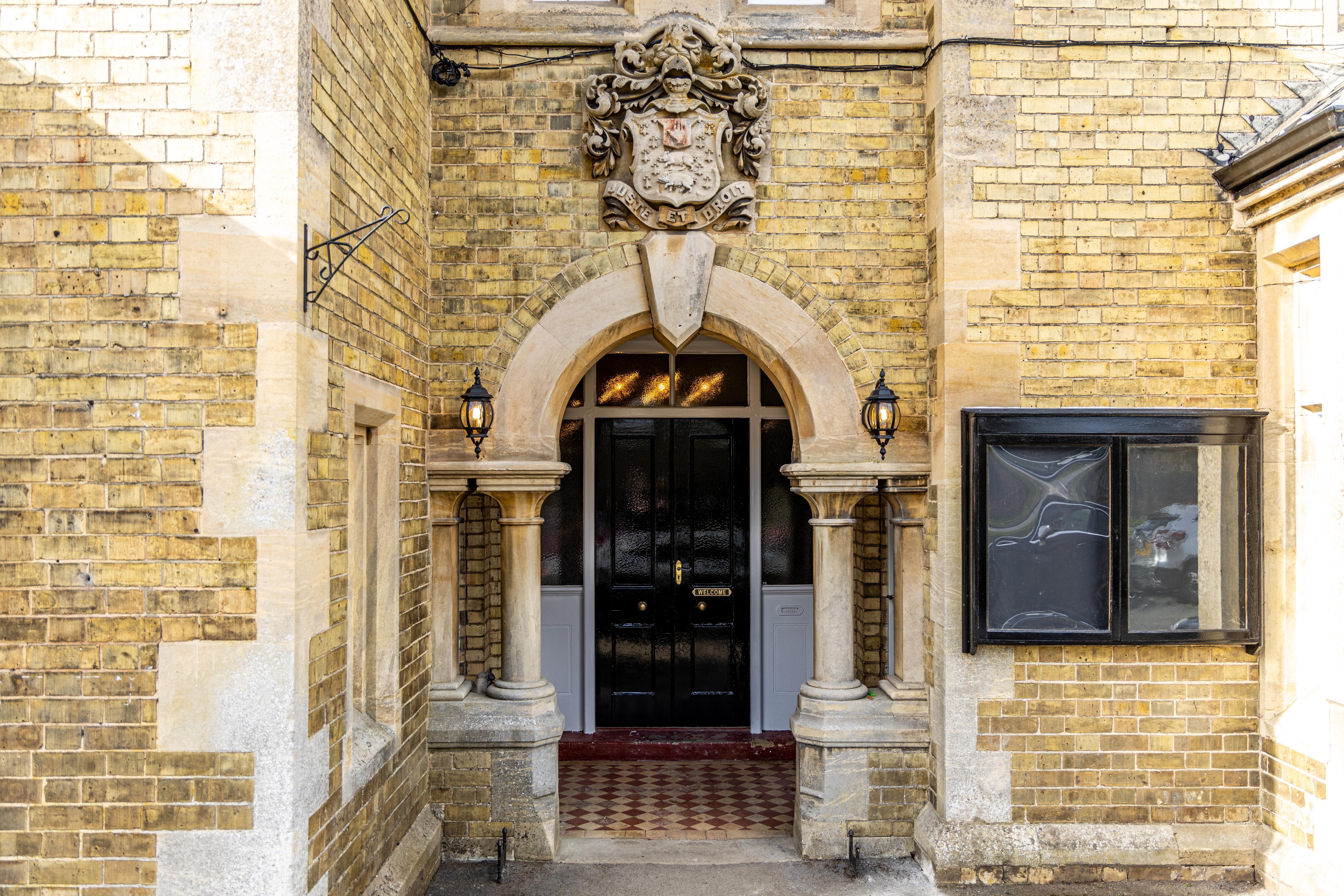 מלון סליפורד The Whichcote Arms מראה חיצוני תמונה